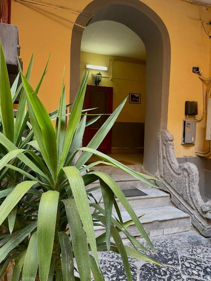 La Casetta Di Susy Napoli Bagian luar foto