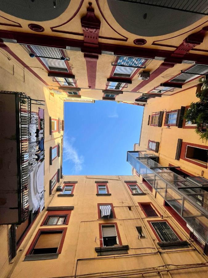 La Casetta Di Susy Napoli Bagian luar foto